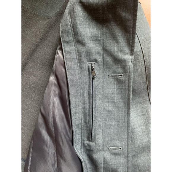 Men’s Michael Kors Collin Slim Fit Rain Coat - Picture 7 of 9